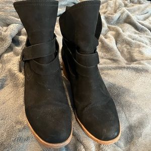 Black UGG ankle boots. Size 10